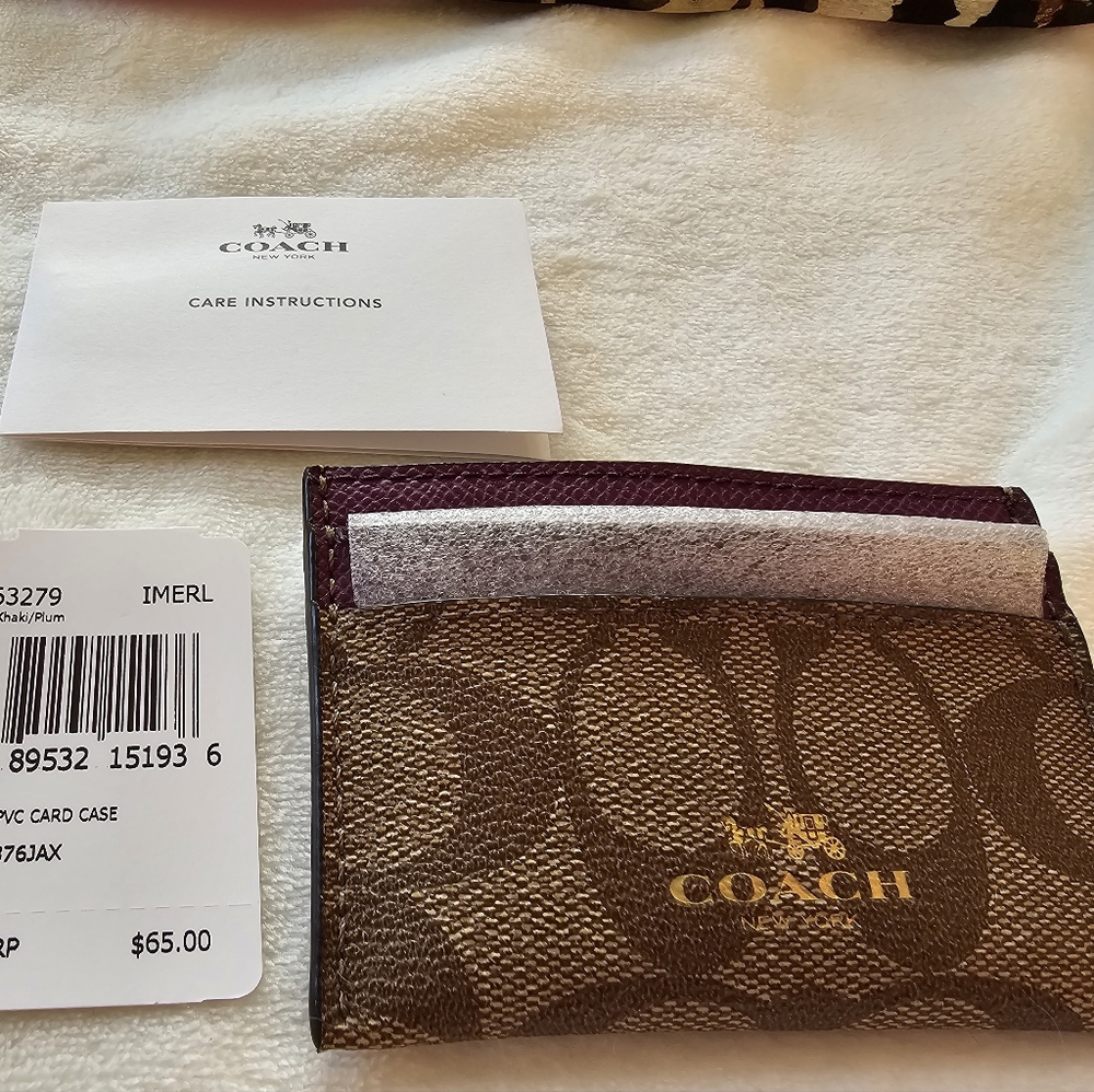 Coach Signature PVC card case khaki/plum NWT F63279